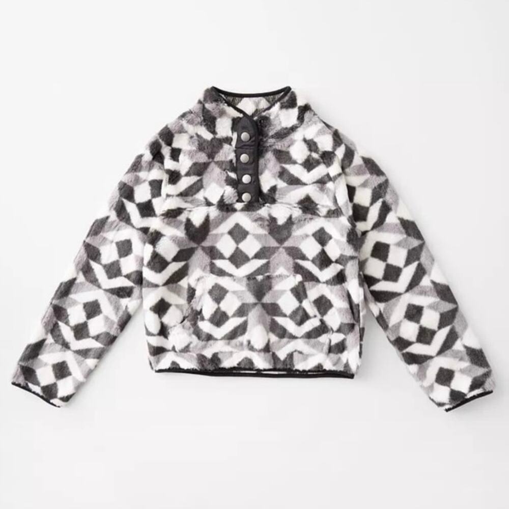 Buckle BKE Wubby Geo Pullover Girls M Chiseled Stone